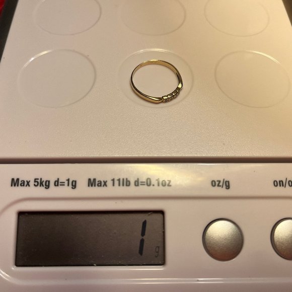 Four Diamond 14KT Yellow Gold Ring - Size 8 - Picture 7 of 8